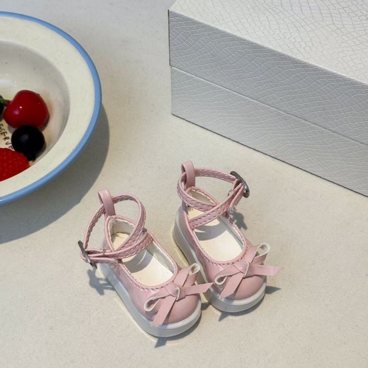 Sapatos de Boneca com Laço Mar - Vintage Collectible And Vintage Dolls avaliação e preço