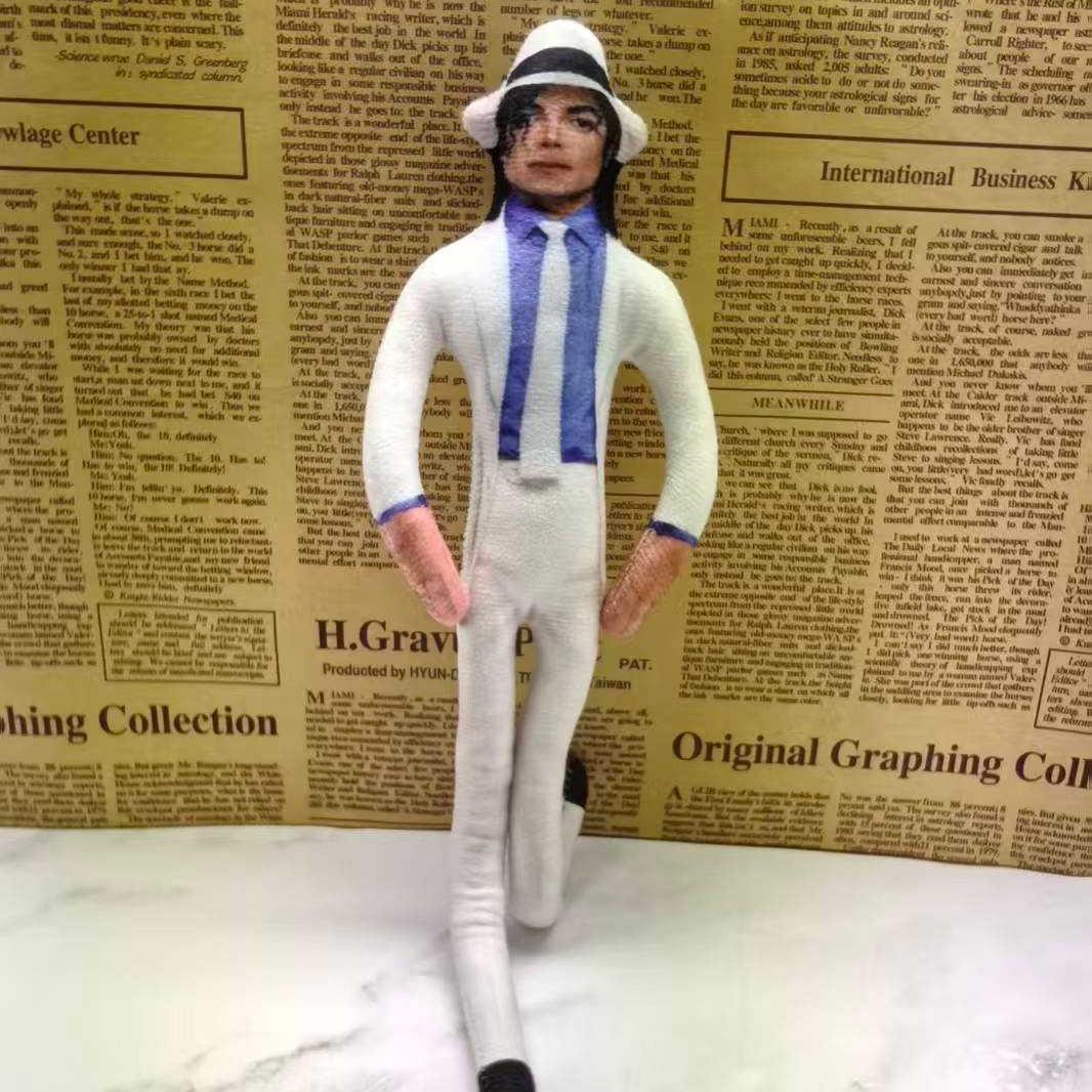 Boneco de Pelúcia Vintage MJ M - Vintage Collectible And Vintage Dolls avaliação e preço