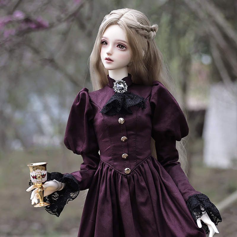 Elina-Vintage Aristocratic Pur - Vintage Collectible And Vintage Dolls avaliação e preço