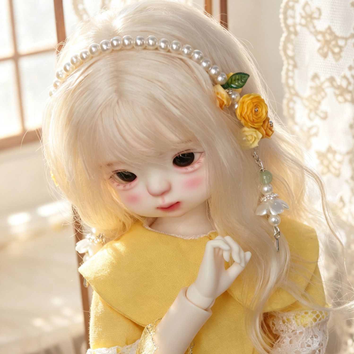 Tiara de Boneca com Flores de  - Vintage Collectible And Vintage Dolls avaliação e preço